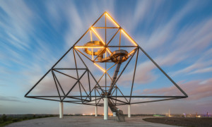 Fotos Grußkarte - Tetraeder Bottrop Am Abend oder mit Eigenem Foto
