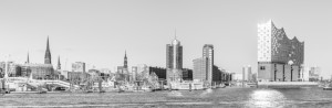 Wunschmotiv auf Grußkarte - Hamburg Skyline oder mit Eigenem Foto