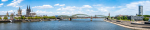 Motiv als Kissen - Köln Skyline Panorama oder mit Eigenem Foto