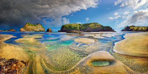 Wunschmotiv als Kissen - Wharariki Beach-Capefarewell-New Zealand o...