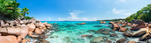 Motiv auf Kissen - Felsiger Strand Auf Der Insel Praslin oder mit E...