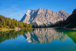 Motiv als Klebefolie - Seebensee Mit Zugspitze Ehrwald oder mit Eig...