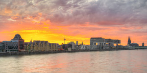 Fotos Label - Kölner Skyline Bei Sonnenuntergang oder mit Eigenem F...