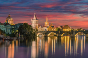 Wunschmotiv als Stickerdruck - Prag Bei Nacht oder mit Eigenem Foto
