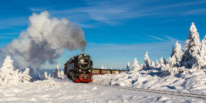 Wunschbild Leinwand - Windiger Wintertag Mit 99 7234-0 oder mit Eig...