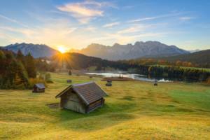 Wunschmotiv auf Leinwanddruck - Sonnenaufgang Am Geroldsee In Bayer...