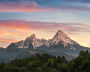 Wunschmotiv auf Leinwanddruck - Majestätische Watzmann Im Farbenfro...