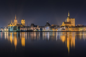 Motiv Papier - Stralsund - Die Skyline Bei Nacht oder mit Eigenem Foto