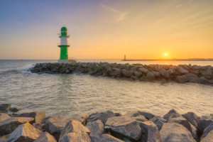 Motiv auf Papier - Molenfeuer Warnemünde Bei Sonnenaufgang oder mit...