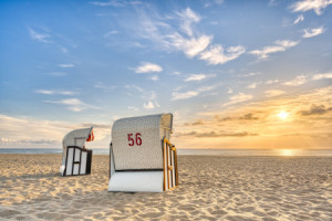 Bild auf Poster - Strandkörbe An Der Ostsee oder mit Eigenem Foto