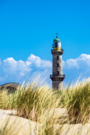 Wunschmotiv Schieferplatte - Blick Auf Den Leuchtturm In Warnemünde...