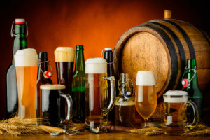Motiv Tapete - Stilleben Mit Bier oder mit Eigenem Foto