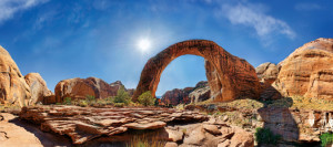 Wunschmotiv auf Tapete - Rainbow Bridge Lake Powell Usa oder mit Ei...