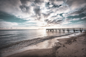 Wunschmotiv als Tapete - Wolkenhimmel Über Der Ostsee oder mit Eige...