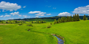 Bild Tapete - Frühling Im Alpenvorland oder mit Eigenem Foto