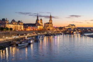 Wunschmotiv Tapete - Dresden Stadtansicht Bei Sonnenuntergang oder ...