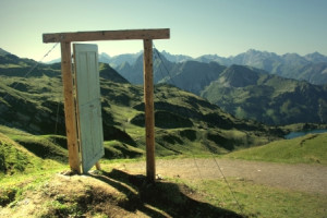 Bild Teppich - Tür Zum Berg oder mit Eigenem Foto
