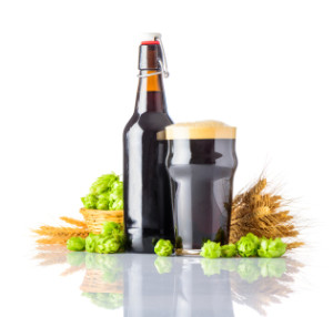 Bilder Teppich - Dunkeles Bier Isoliert Auf Weißem Hintergrund oder...