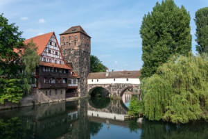 Motiv auf Teppich - Weinstadl In Der Nürnberger Altstadt oder mit E...