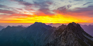 Motiv Teppich - Sonnenaufgang Am Nebelhorn oder mit Eigenem Foto