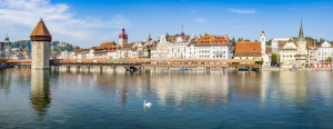 Wunschmotiv Teppich - Luzern Stadtpanorama Mit Altstadt Und Wassert...