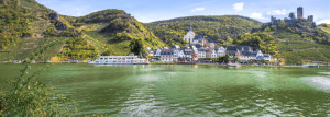 Motiv auf Teppich - Beilstein An Der Mosel Mit Burg Metternich oder...