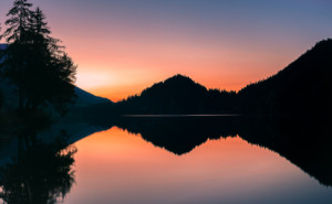 Wunschbild Teppich - Sonnenaufgang Am Hintersteiner See Im Farbensp...