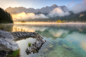 Wunschbild Teppich - Herbstmorgen Am Eibsee oder mit Eigenem Foto