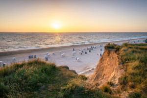 Motiv auf Teppich - Sonnenuntergang Am Roten Kliff Auf Sylt oder mi...