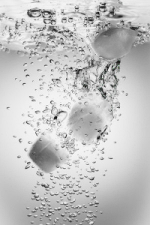 Wunschmotiv auf Tischdecke - Eiswasser oder mit Eigenem Foto