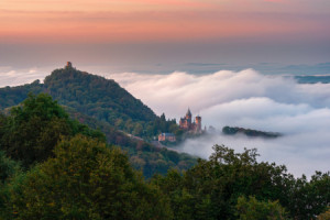 Wunschmotiv Tischdecke - Siebengebirge Im Nebel oder mit Eigenem Foto
