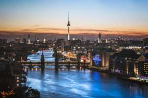Tragetasche - Berlin - Skyline Panorama Blau Stunde oder mit Eigene...