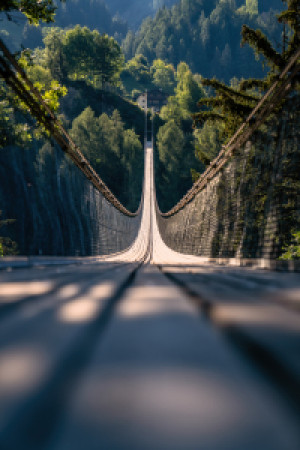 Fotos Tragetasche - Hängebrücke In Der Schweiz oder mit Eigenem Foto