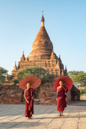 Wunschmotiv auf Tragetasche - Buddhistische Mönche Vor Einem Tempel...