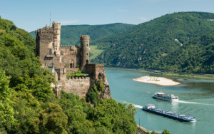 Türfolie - Burg Rheinstein 2 oder mit Eigenem Foto