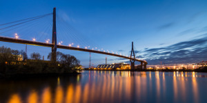 Motiv als Untersetzer - Köhlbrandbrücke oder mit Eigenem Foto