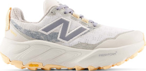 New Balance Women's Freshfoam Hierro V9 Sea Salt / White Peach 39