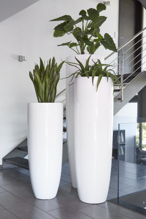 Flingora Vase »Ophelia« mit Einsatz - Fiberglas Pflanzvase - Indoor & Outdoor - Hochglanz Weiß - Höhe 120 cm / Ø 46 cm