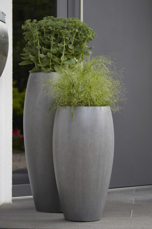 Flingora Vase »Cinthia« mit Einsatz - Fiberglas Pflanzvase - Indoor & Outdoor - Matt Staubgrau - Höhe 85 cm / Ø 38 cm