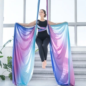 Szarfa akrobatyczna, powietrzna, aerial silk - tęczowa, różne długości
