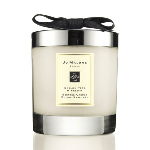 English Pear & Freesia Classic Candles 200gr