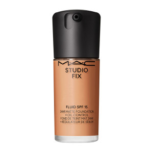 Studio Fix Fluid SPF15 24HR Matte Foundation + Oil Control 30ml