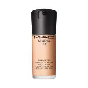 Studio Fix Fluid SPF15 24HR Matte Foundation + Oil Control 30ml