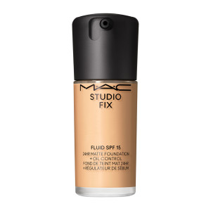 Studio Fix Fluid SPF15 24HR Matte Foundation + Oil Control 30ml