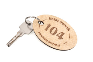 Brelok drewniany Owal 2 - kolor naturalny - wym. 80x50mm - BD085