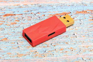 iFi Audio iDefender+ USB A - USB A