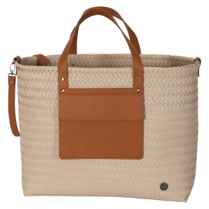 Handed by Shopper Percey