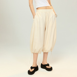 Kremowe spodnie capri balloon fit - House - kremowy - 988LC-01X