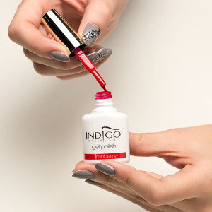 Indigo Nails Cranberry - Lakier hybrydowy Czerwony 7 ML