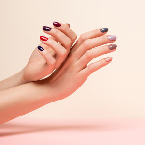 Indigo Nails Sin City - Lakier hybrydowy Szary 7 ML